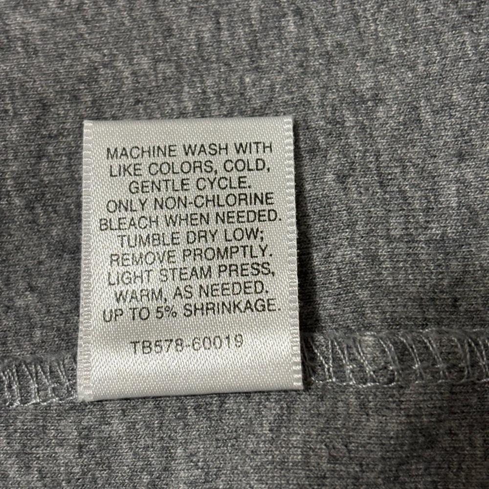 Pendleton Heather Gray Crew Neck Long Sleeve Tee … - image 4